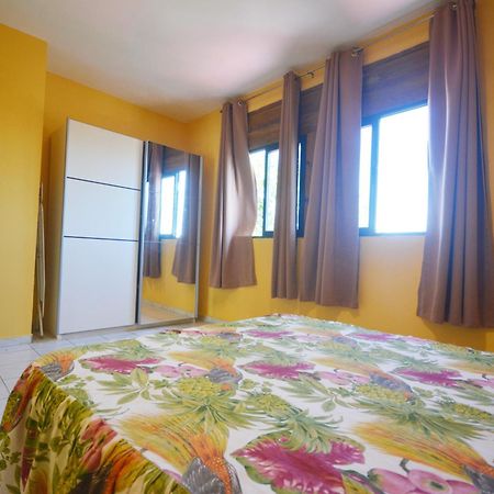 Appartement Tout Confort Sainte-Anne  Εξωτερικό φωτογραφία